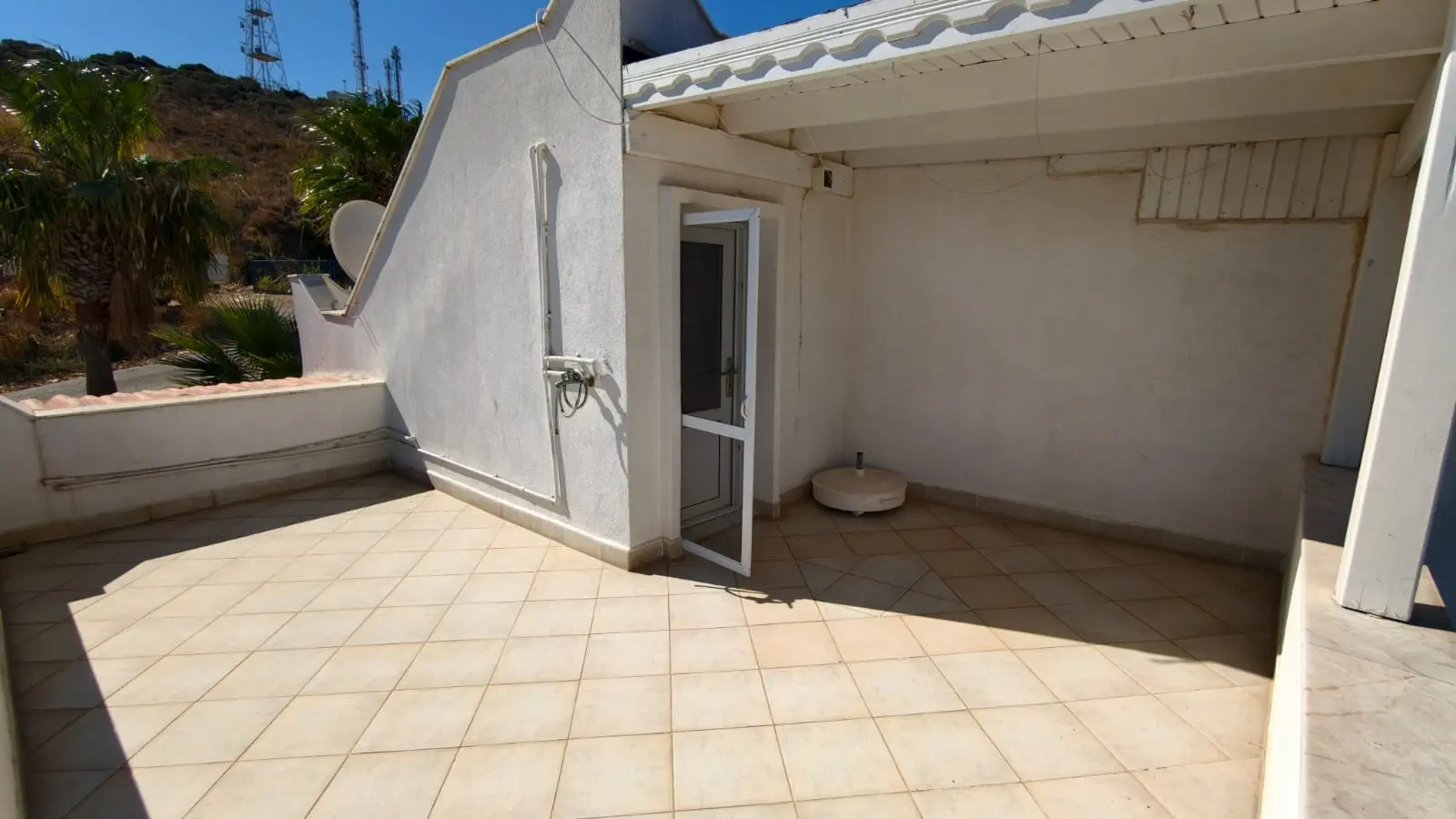 Roof terrace
